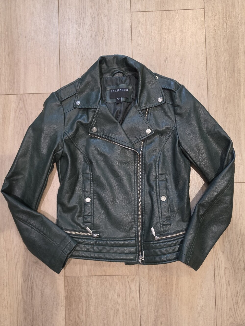 Bernardo Faux Leather Moto Jacket Dark Forest Green Women’s Small